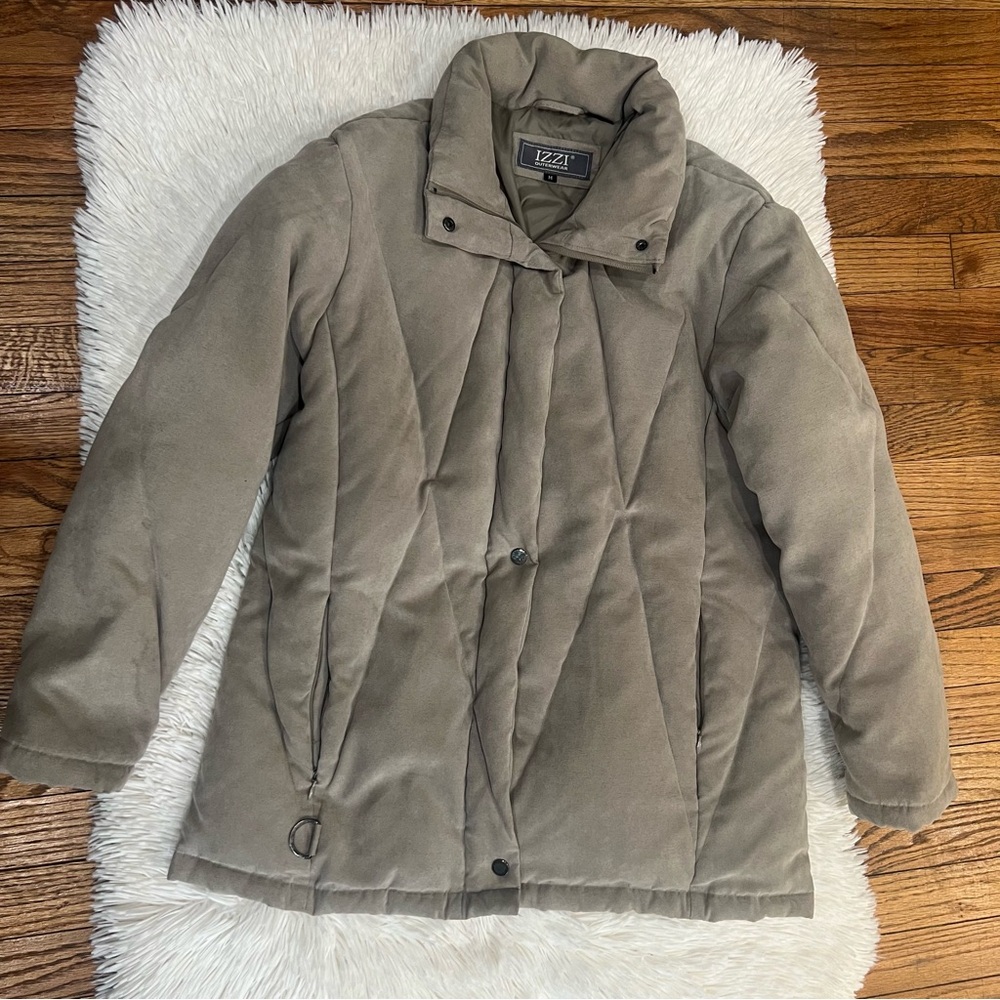 IZZI Outwear puffer jacket size M‎